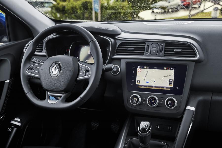Торпедо Renault Kadjar 2018 года  (WW) (фото 66 из 69)